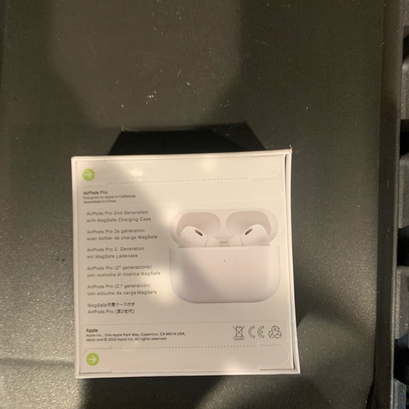 AirPod Pro - Picture 4 of 4